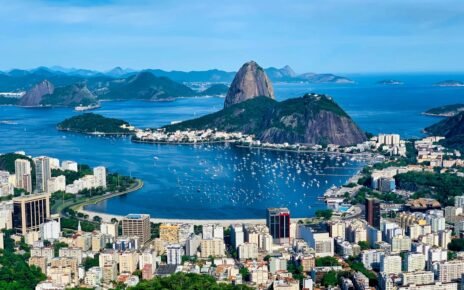 Brasil bate recorde de turistas estrangeiros em 2025