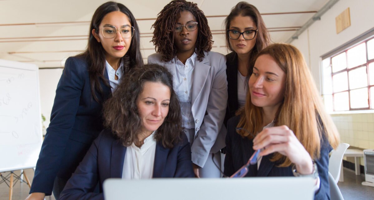 Empreendedorismo feminino ajuda expandir setores de serviços