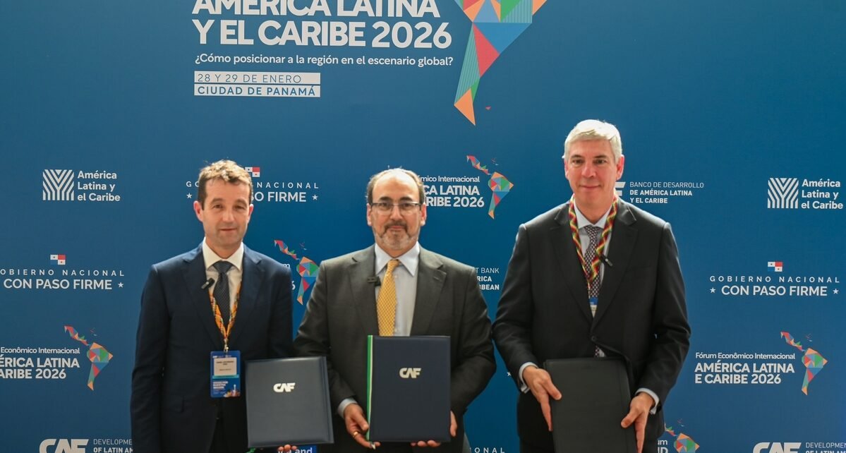 Indra Group e CAF firmam acordo para serviços públicos