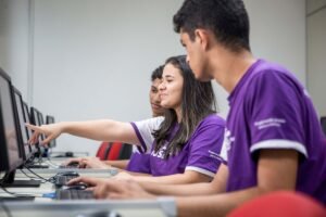 IOS oferece 1,3 mil vagas grátis em cursos de tecnologia