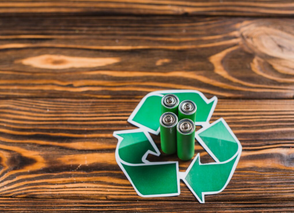 Projeto leva coleta de lixo eletrônico aos bairros