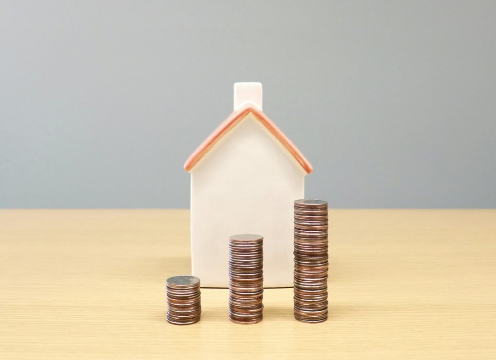 Selic em alta impulsiona consórcios e redesenha cenário de crédito no Brasil