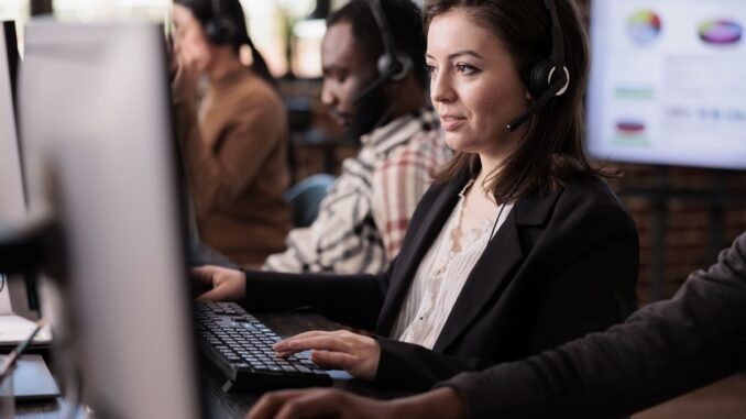 Mulheres representam 70% dos profissionais de contact center