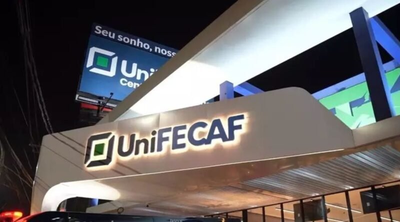 UniFECAF lança pós em RH com inteligência artificial