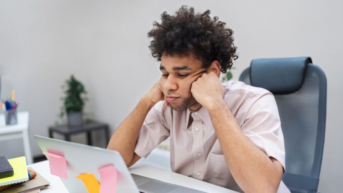 Quiet cracking é desafio na gestão de pessoas em empresas