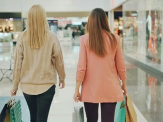 Serviços e soluções ganham destaque no varejo