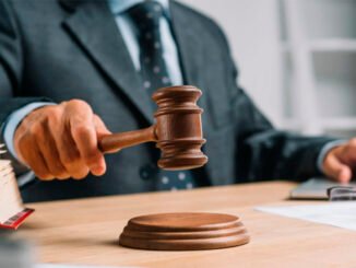 País tem apenas 2,5 mil leiloeiros e setor enfrenta escassez