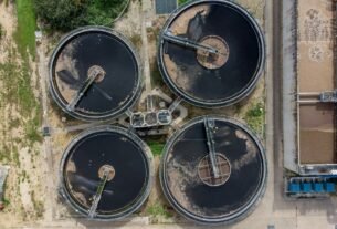 Investimentos em saneamento atingem R$ 33,3 bilhões em 2025