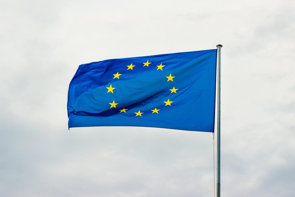 AI Act da UE pode atingir empresas brasileiras de IA
