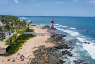 Bahia espera 180 mil turistas na temporada de cruzeiros